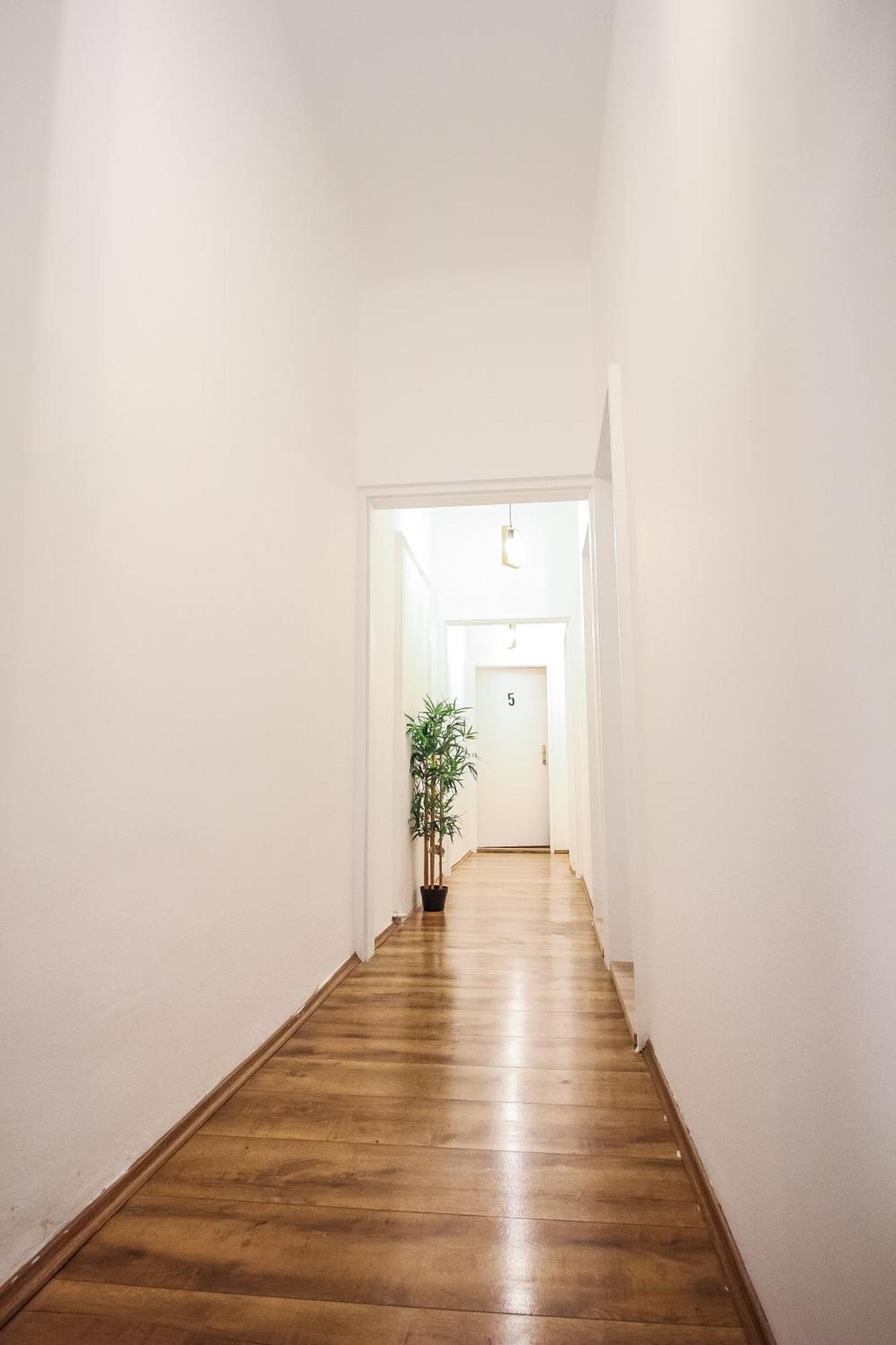 Comfortable Accommodations In The Alterlaa Area Lv6 Wenen Buitenkant foto